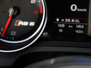 2013Cabriolet 4.2 FSI quattro п؅^