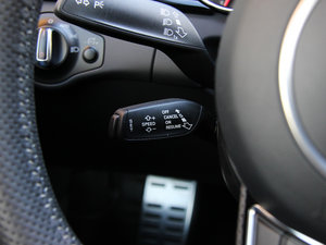 2013Cabriolet 4.2 FSI quattro п؅^