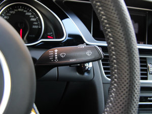 2013Cabriolet 4.2 FSI quattro п؅^