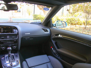 2013Cabriolet 4.2 FSI quattro п؅^