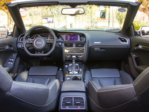 2013Cabriolet 4.2 FSI quattro ȫ