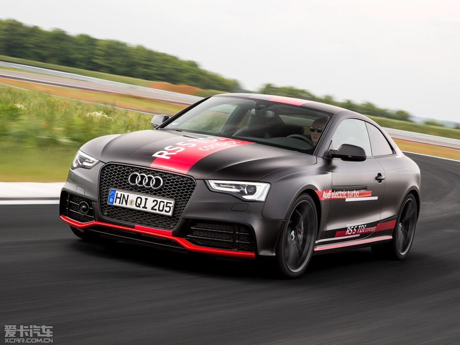 2014��W��RS5 TDI����܇