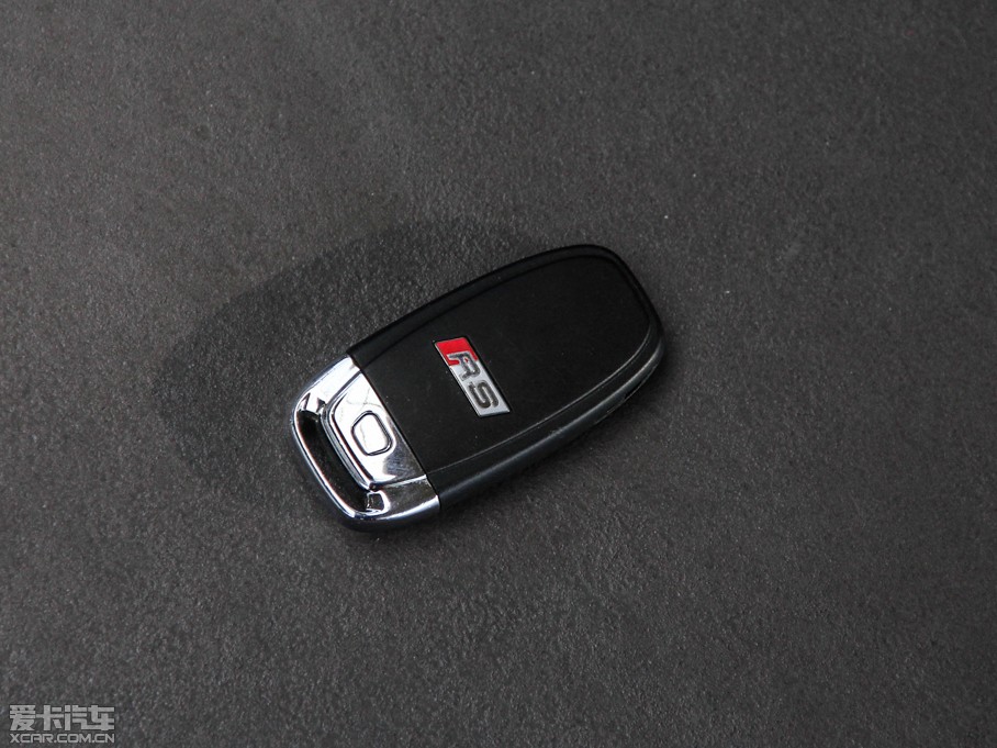 2014?yun)WRS5 Coupe ؄e