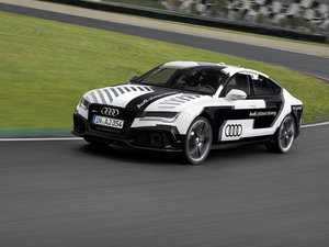 2015Sportback Piloted Driving  w^