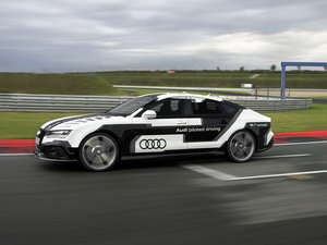 2015Sportback Piloted Driving  w^