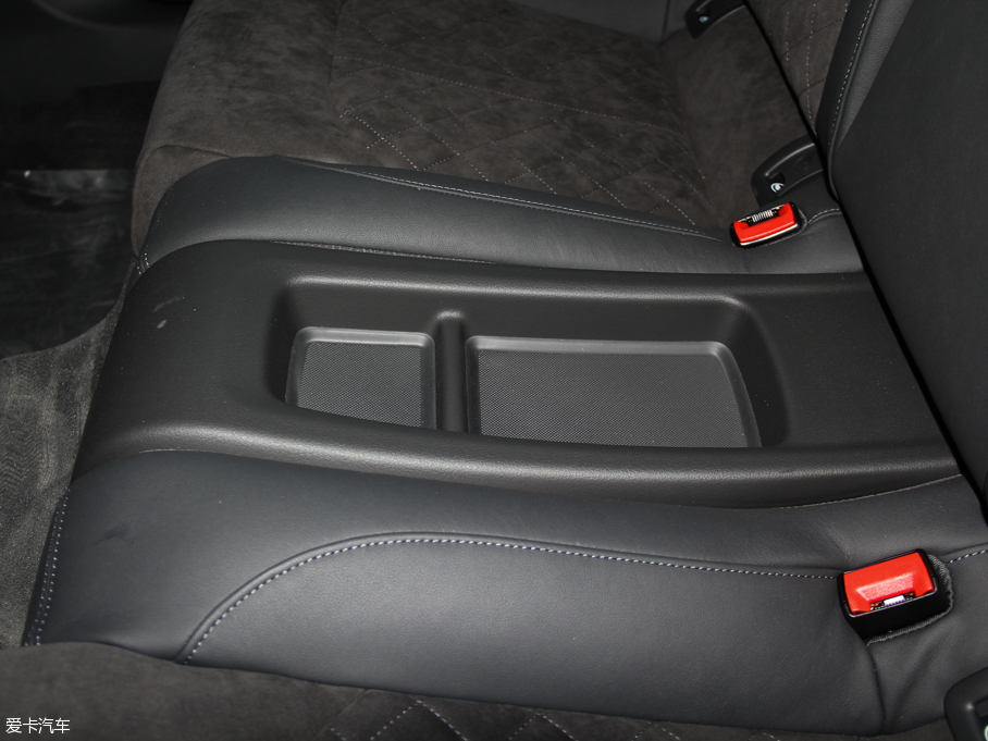 2016��W��RS 7 Sportback