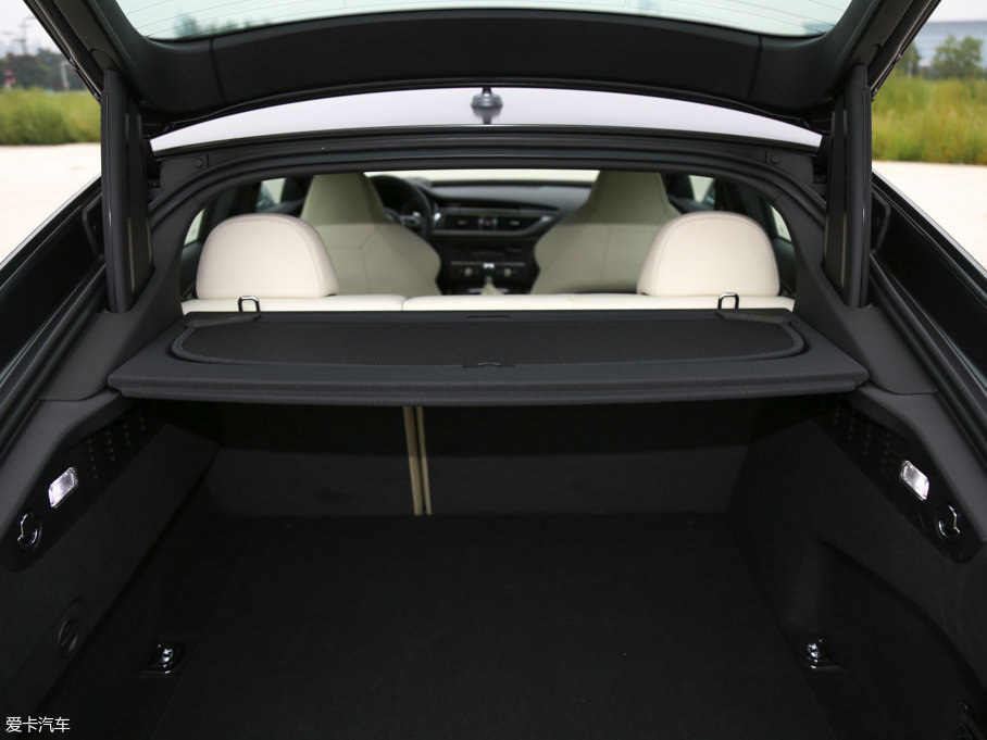 2016WRS 7 Sportback Performance