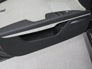 2016Sportback Performance ǰTg