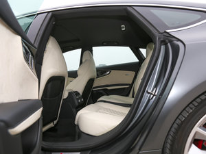 2016Sportback Performance ſg