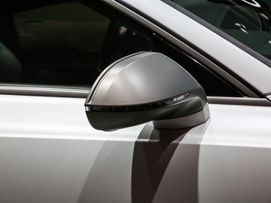 2016Sportback Performance (x)(ji)^