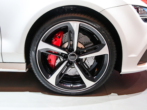 2016Sportback Performance (x)(ji)^