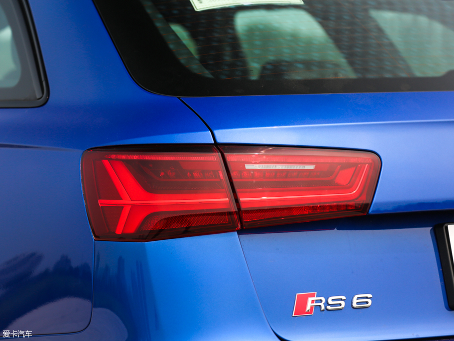 2016µRS 6 Avant