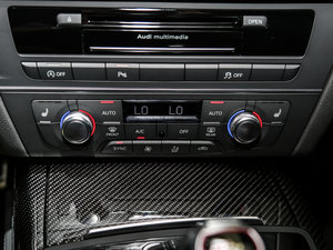 2016A(y)vant {(dio){(dio)(ji)