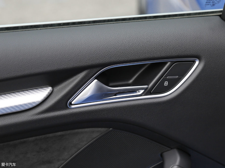 2017?yun)WRS3 Limousine