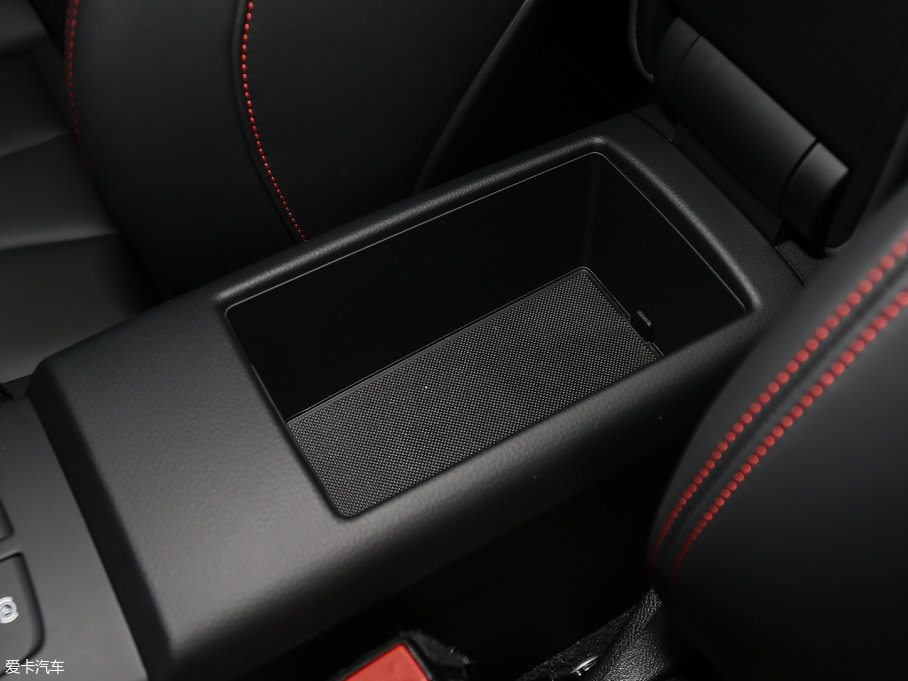 2017��W��RS3 Limousine