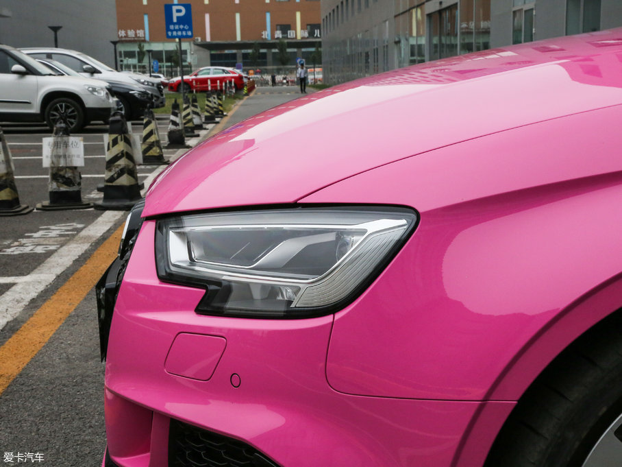 2017��W��RS3 Limousine