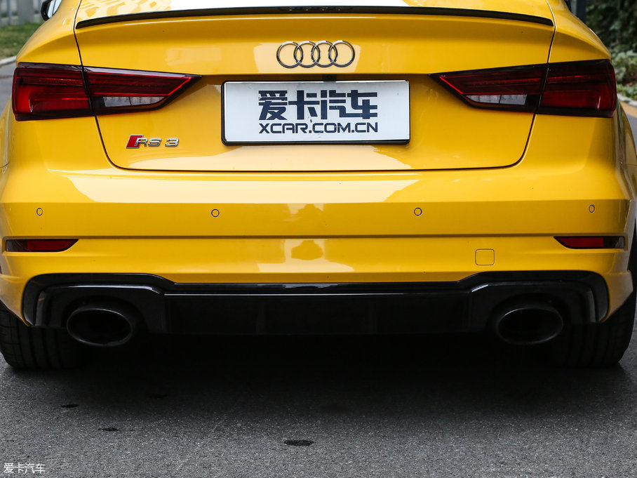 2017��W��RS3 Limousine