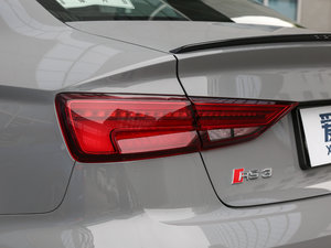 2017Limousine (x)(ji)^