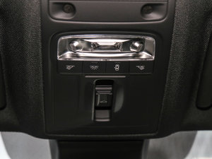 2017Limousine п؅^(q)