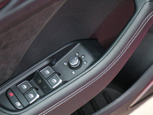 2017Limousine {܇ƅ^	