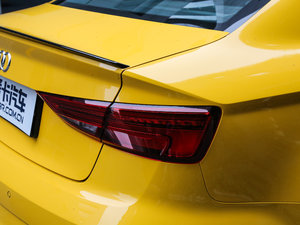 2017Limousine (x)(ji)^