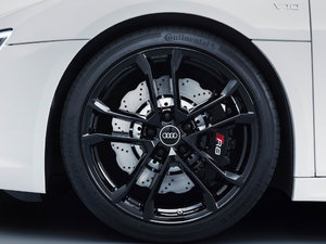 2018款V10 RWS 细节外观