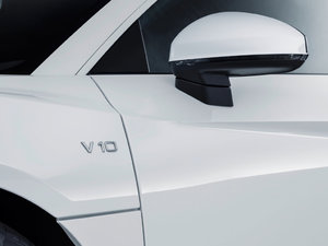 2018款V10 RWS 细节外观