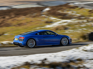 2018款V10 RWS 整体外观