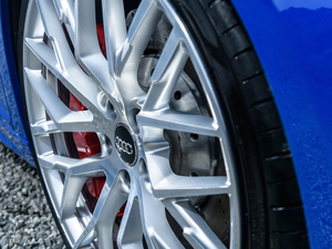 2018款V10 RWS 细节外观