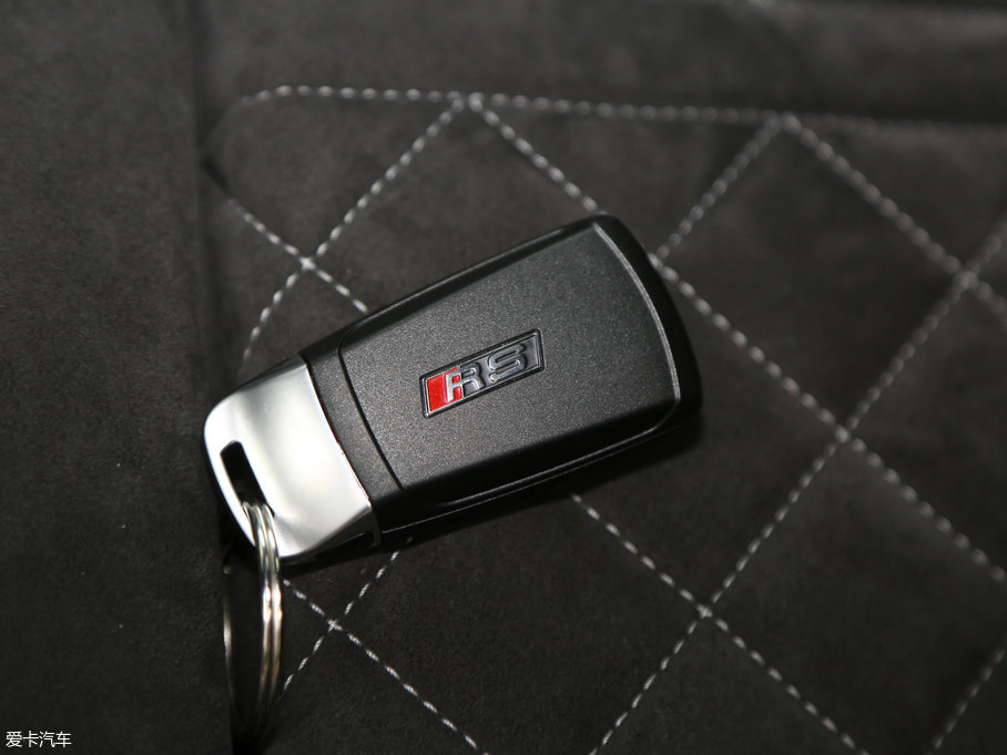 2017?yun)WTT RS Coupe