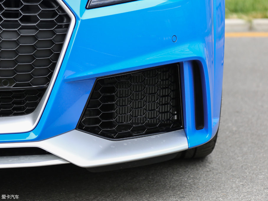 2017?yun)WTT RS Coupe