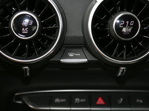 2017款Coupe 中控区