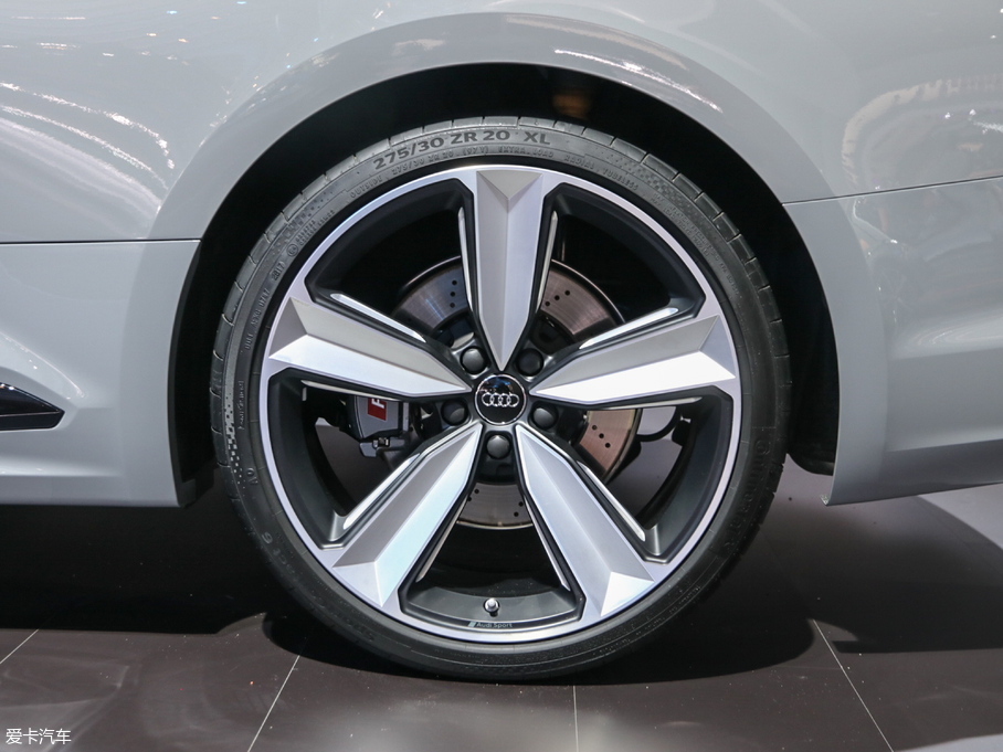 2018��W��RS5 ������