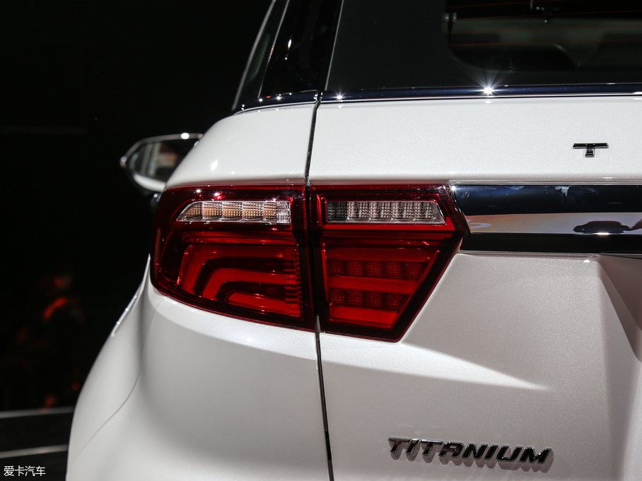 2019I EcoBoost 145 CVTIPlus V