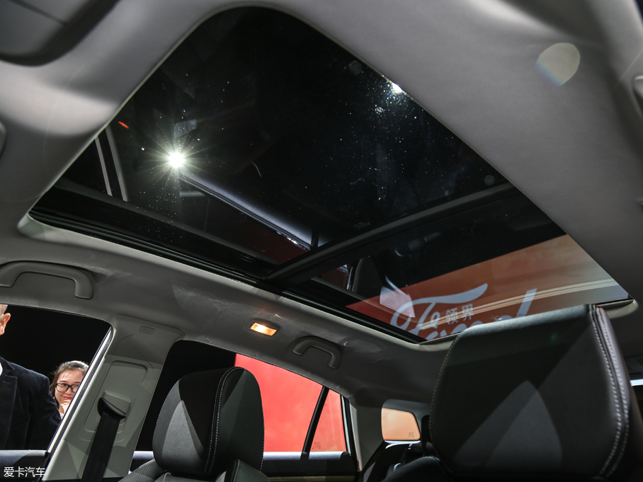 2019I EcoBoost 145 CVTIPlus V