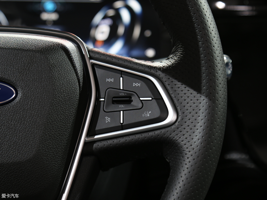 2019I(lng) EcoBoost 145 CVTI(lng)Plus V