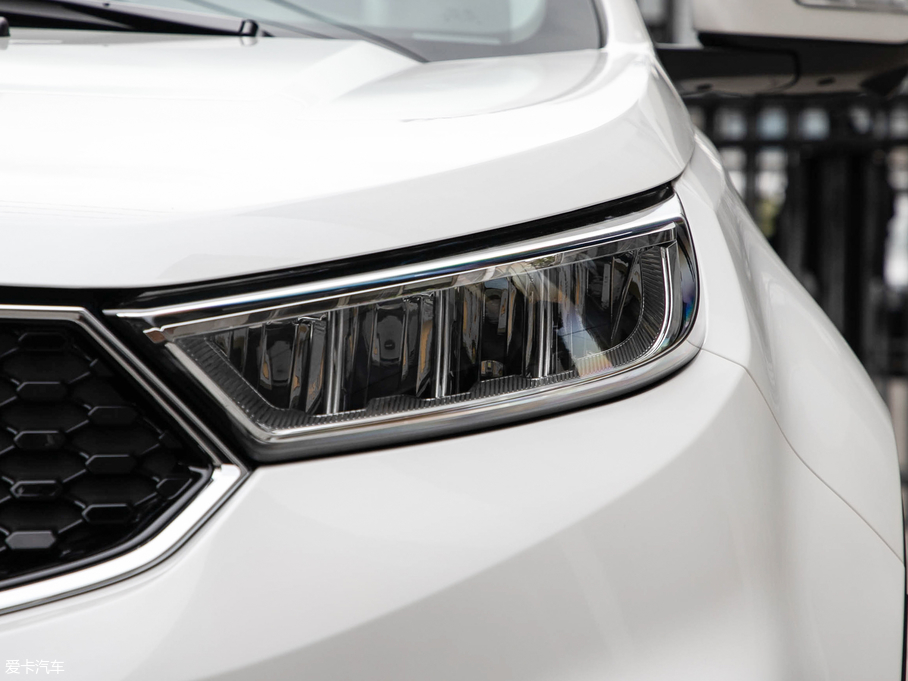 2019I EcoBoost 145 CVTIPlus V