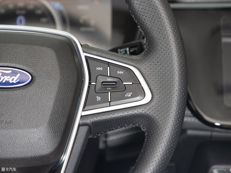 2019I EcoBoost 145 CVTIPlus V