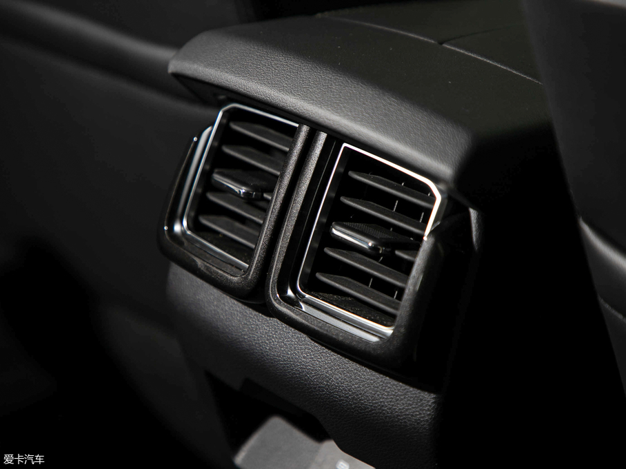 2019I EcoBoost 145 CVTIPlus V