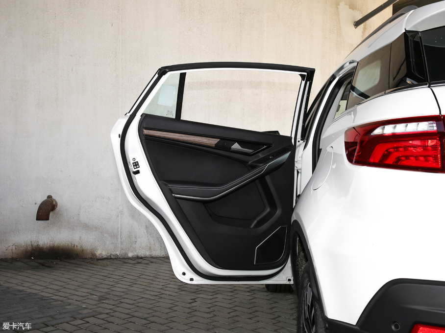 2019I(lng) EcoBoost 145 CVTI(lng)Plus V