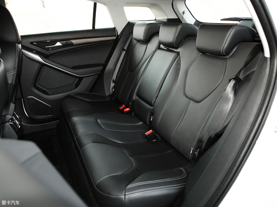 2019I EcoBoost 145 CVTIPlus V