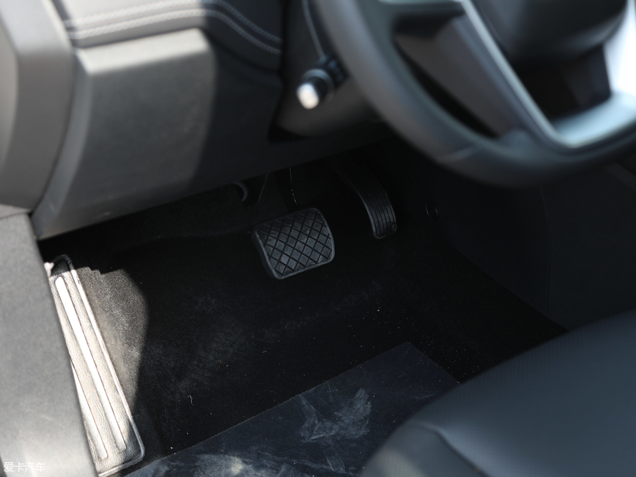 2019I EcoBoost 145 CVTI V