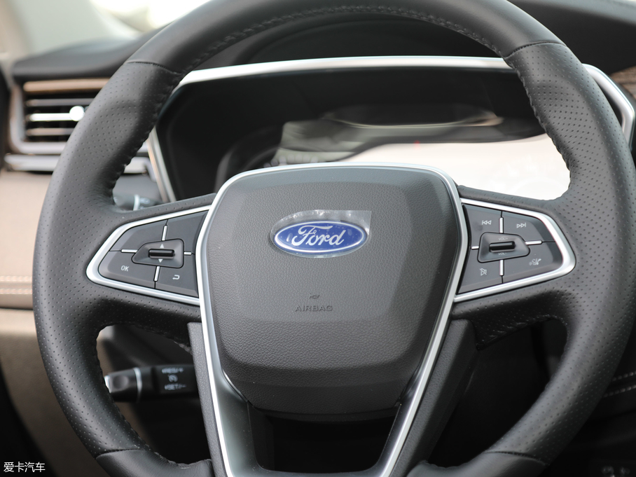 2019I EcoBoost 145 CVTI V