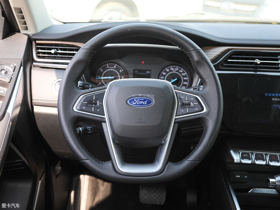 2019I(lng) EcoBoost 145 CVTI(lng) V