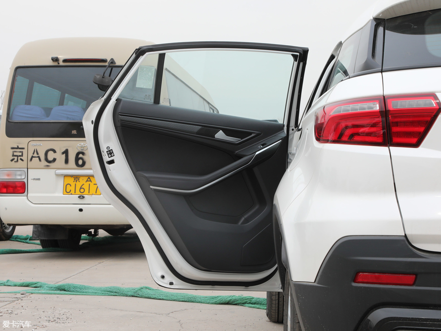 2019I(lng) EcoBoost 145 CVTI(lng) V