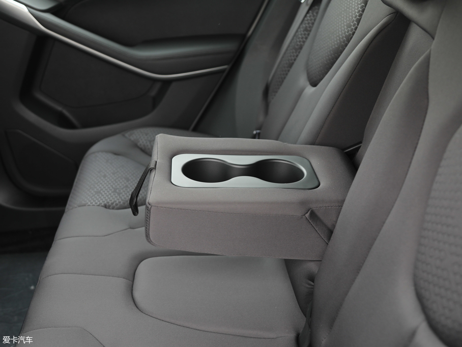 2019I EcoBoost 145 CVTI V