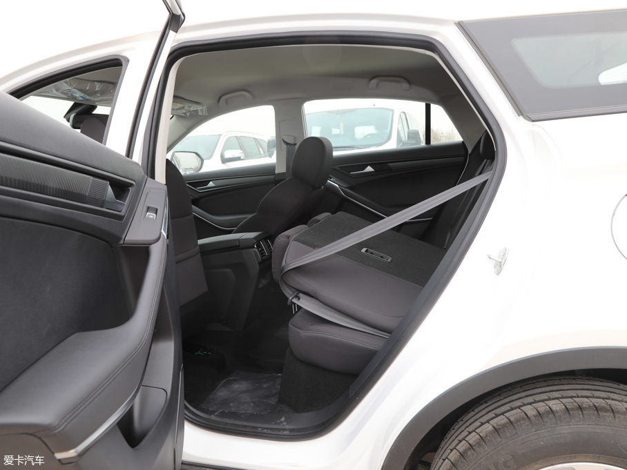 2019I(lng) EcoBoost 145 CVTI(lng) (gu)V