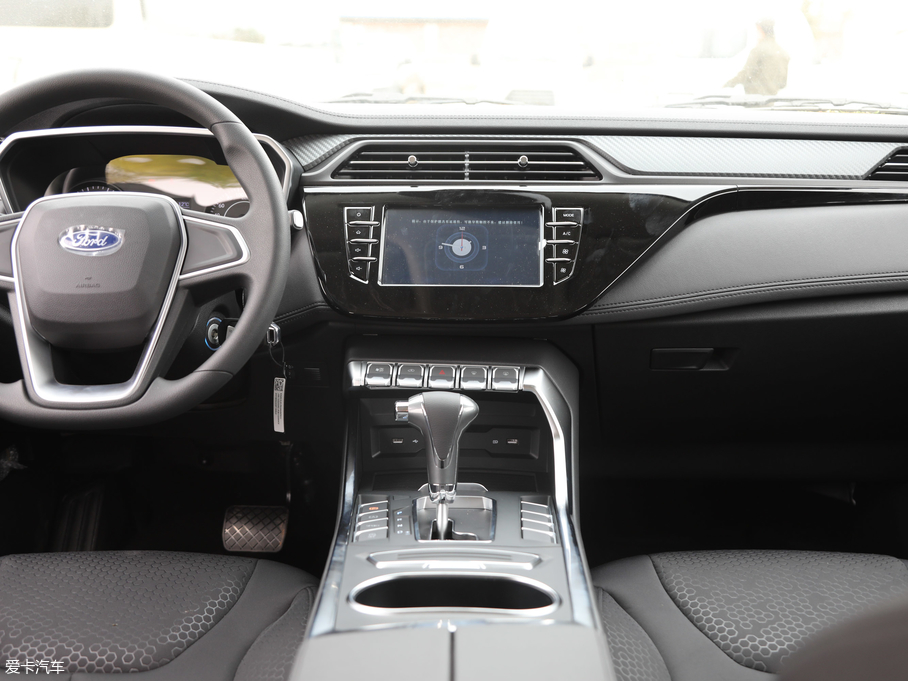 2019I EcoBoost 145 CVTI V