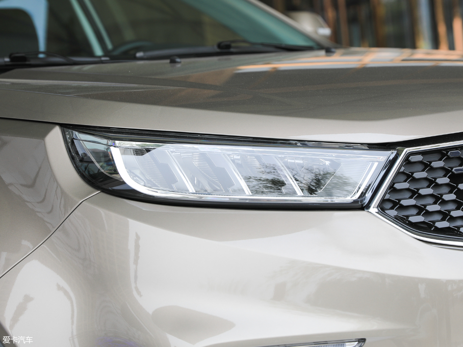 2019I EcoBoost 145 CVTIPlus VI