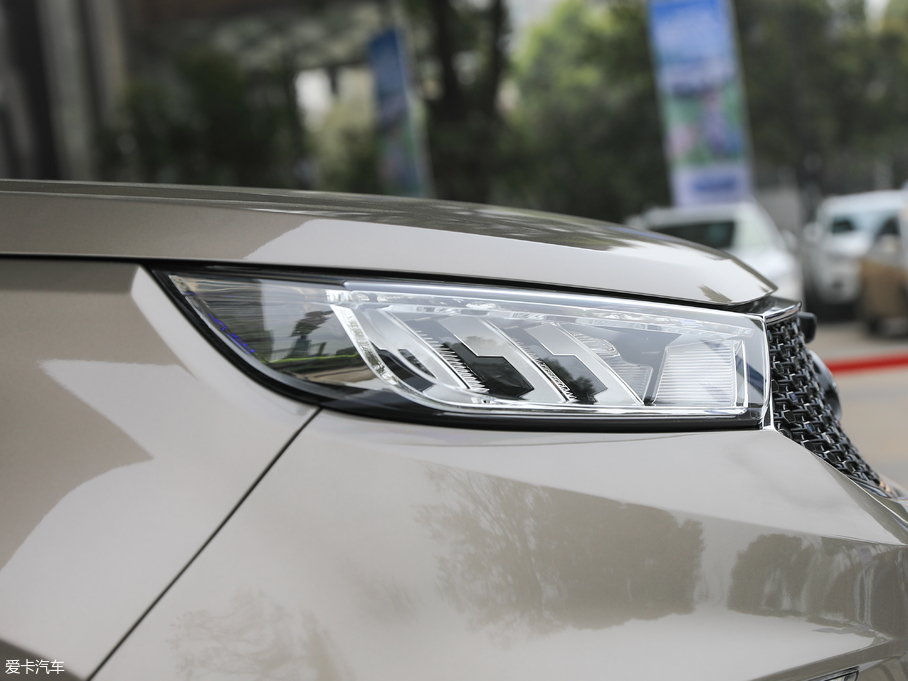 2019I EcoBoost 145 CVTIPlus VI